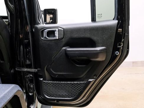 Used 2020 Jeep Wrangler Unlimited Rubicon AWD/4WD image 84