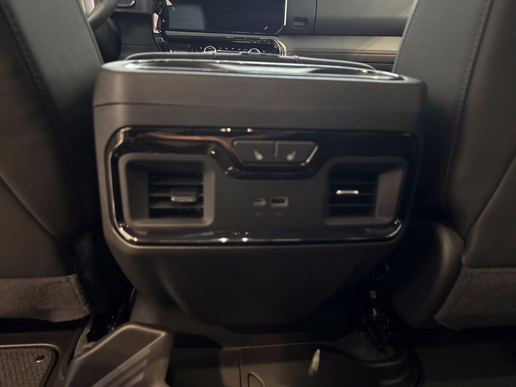 New 2026 GMC Sierra 1500 AT4 w/ AT4 Premium Package AWD/4WD image 23