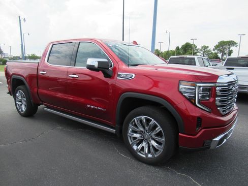 Certified 2024 GMC Sierra 1500 Denali w/ Denali Reserve Package RWD image 4