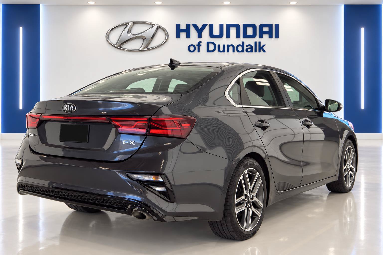 Used 2020 Kia Forte EX FWD image 4