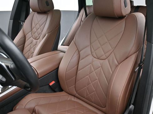 Used 2023 BMW X5 xDrive40i w/ Premium Package image 10