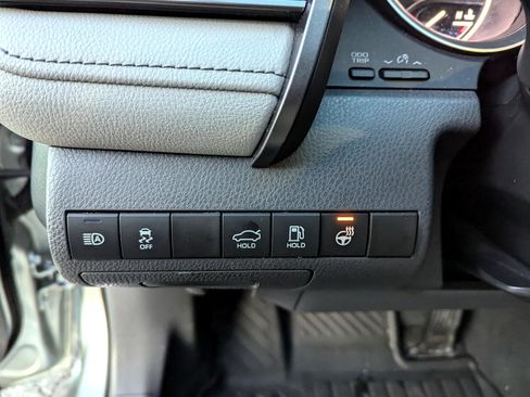 Used 2023 Toyota Camry XLE image 14