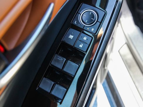 Certified 2024 Lexus IS 300 F Sport RWD image 21