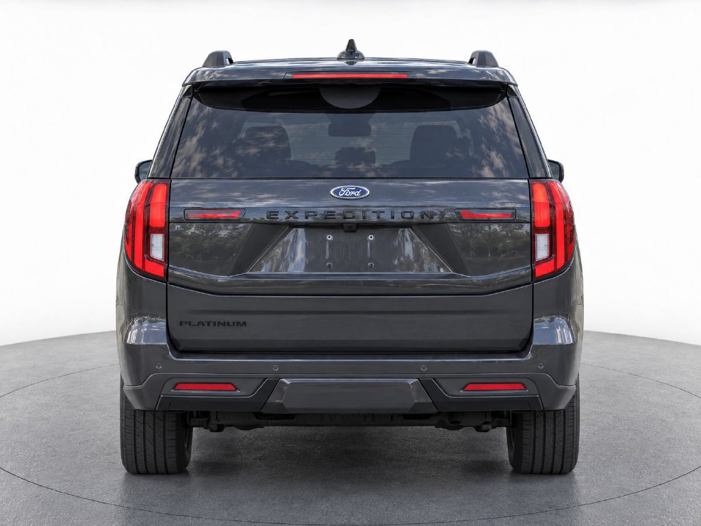 Used 2025 Ford Expedition Platinum w/ Stealth Performance Package AWD/4WD image 4