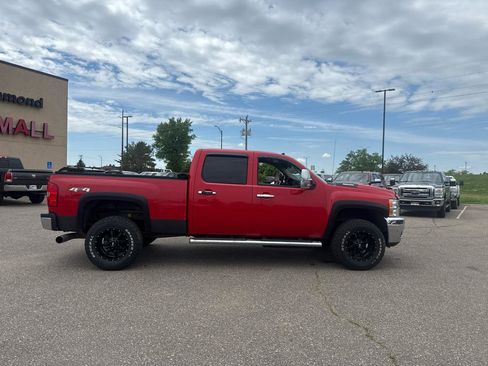 Used 2013 Chevrolet Silverado 2500 LT w/ Interior Plus Package AWD/4WD image 6