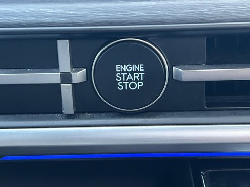 Used 2024 Hyundai Santa Fe Limited image 26