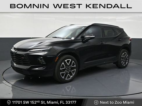 Used 2024 Chevrolet Blazer RS w/ Enhanced Convenience Package FWD image 1