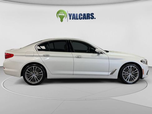 Used 2018 BMW 530i xDrive AWD/4WD image 6