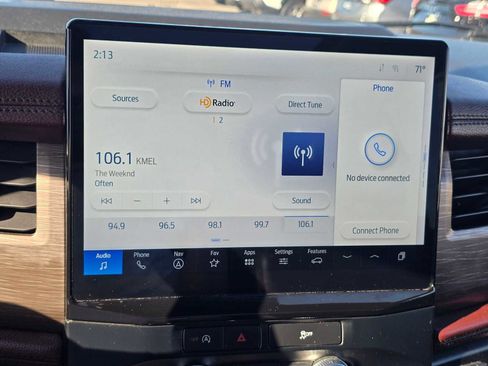 Used 2024 Ford Expedition Limited image 30