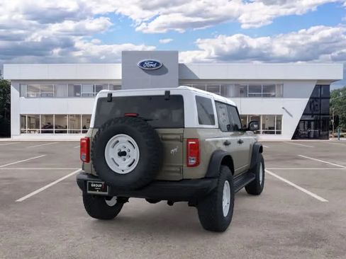 New 2026 Ford Bronco Heritage Edition AWD/4WD image 8