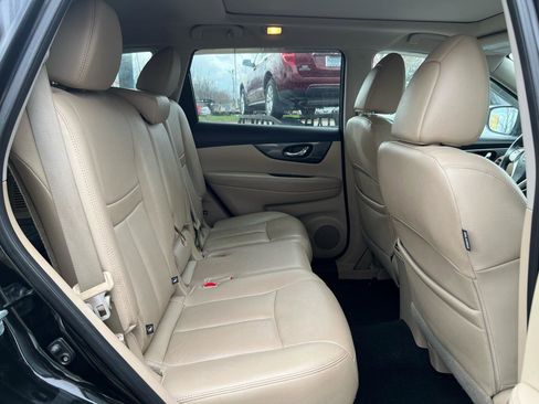 Used 2016 Nissan Rogue SL w/ SL Premium Package image 14