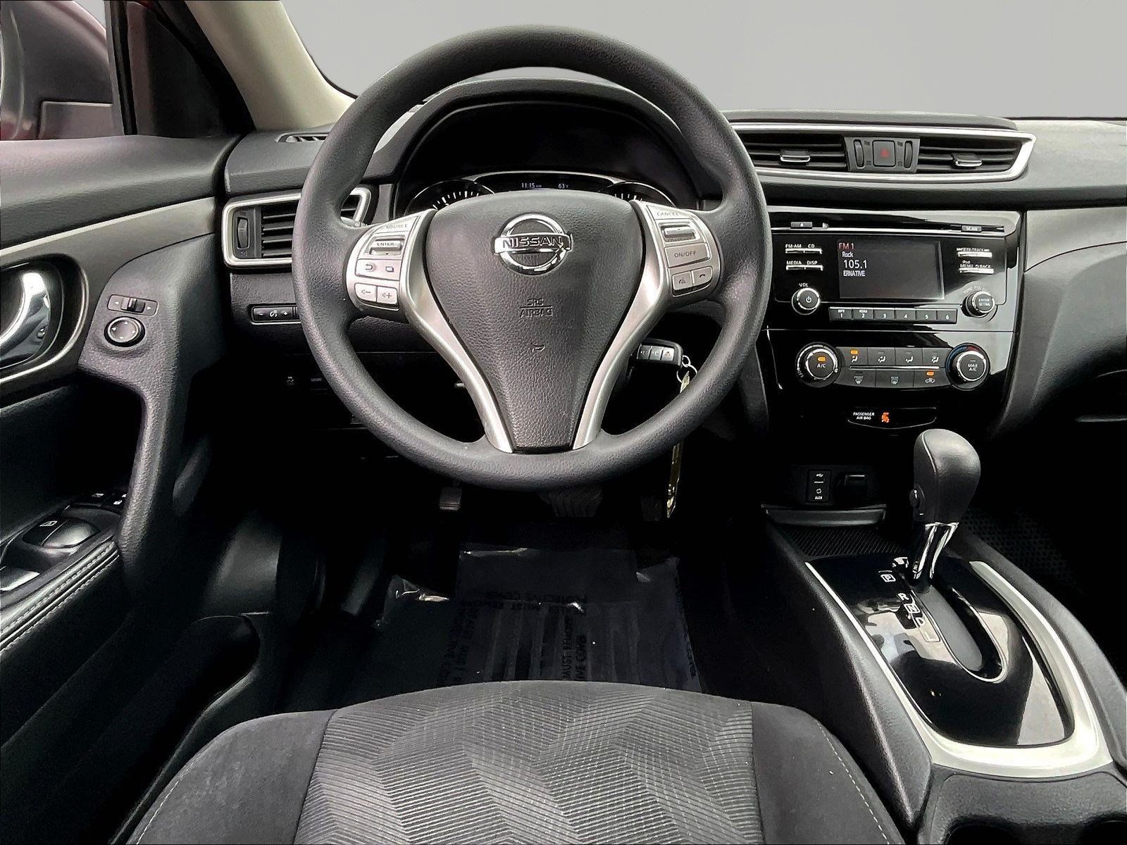 Used 2014 Nissan Rogue S AWD/4WD image 8