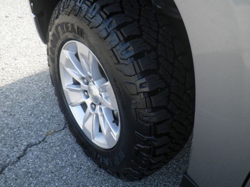 Used 2023 Chevrolet Silverado 1500 LT w/ Protection Package image 13