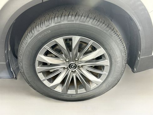 Used 2024 MAZDA CX-90 3.3 Turbo w/ Preferred Plus image 11