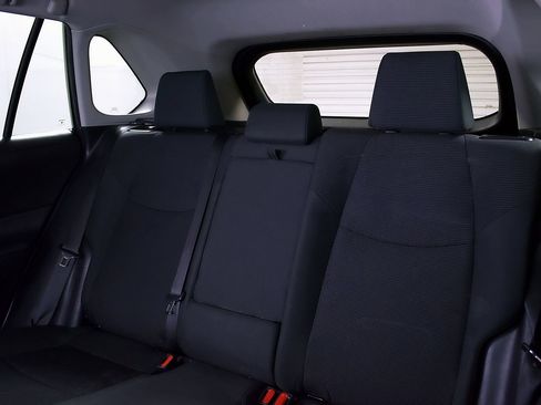 Used 2024 Toyota RAV4 LE image 16