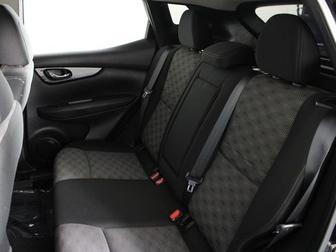 Certified 2019 Nissan Rogue Sport SV w/ All-Weather Package FWD image 20