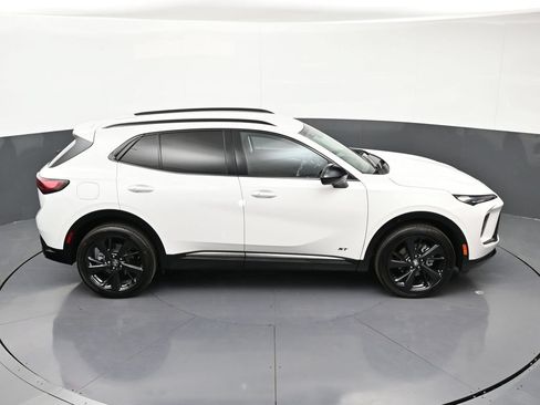 Certified 2026 Buick Envision Sport Touring AWD/4WD image 21