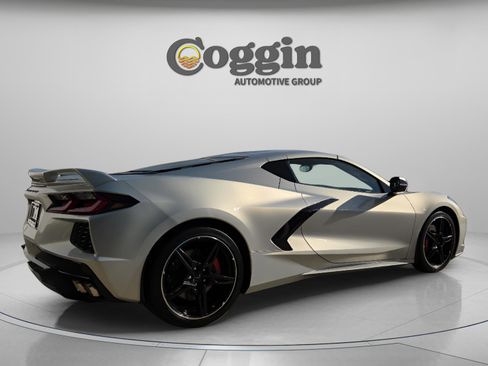Used 2022 Chevrolet Corvette Stingray Preferred Cpe w/ Z51 Performance Package image 6