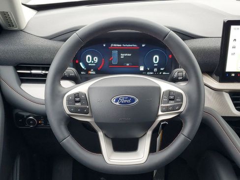 New 2026 Ford Explorer Active w/ Active Comfort Package image 27