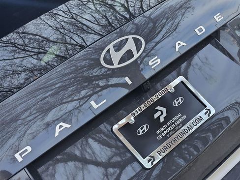 New 2026 Hyundai Palisade Calligraphy FWD image 11