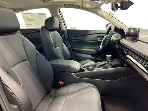 New 2025 Honda Accord EX-L image 32