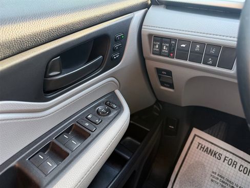 Used 2019 Honda Odyssey EX-L image 26