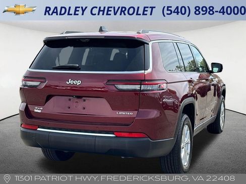 Used 2023 Jeep Grand Cherokee L Limited w/ Luxury Tech Group II AWD/4WD image 31