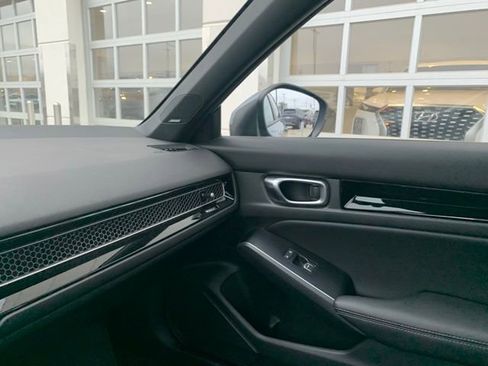 Used 2023 Honda Civic Sport Touring image 19