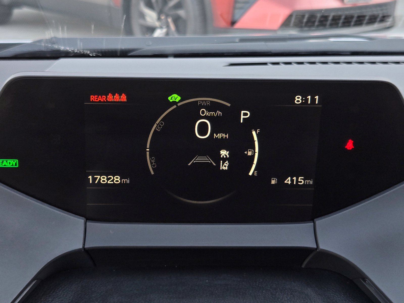 Used 2025 Toyota Prius LE FWD image 22