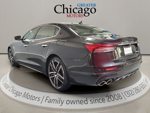 Used 2022 Maserati Quattroporte Modena image 9