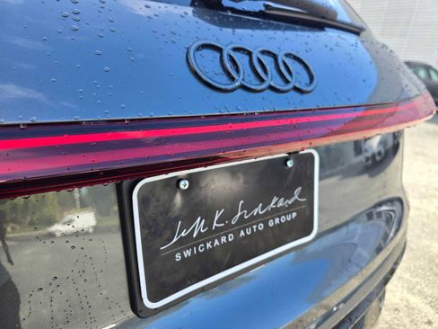 New 2025 Audi SQ5 Premium Plus image 16