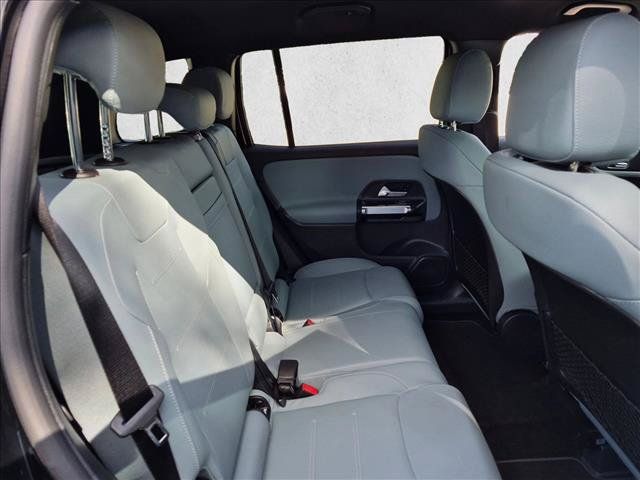Used 2026 Mercedes-Benz GLB 250 image 16