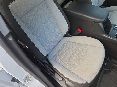 Certified 2024 Chevrolet Equinox LS w/ LS Convenience Package image 16