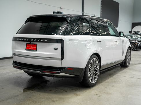 Used 2023 Land Rover Range Rover Long Wheelbase Autobiography AWD/4WD image 8