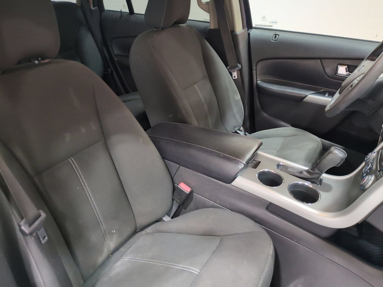 Used 2012 Ford Edge SE FWD image 10