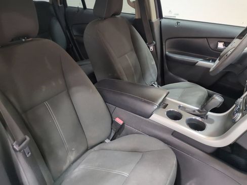 Used 2012 Ford Edge SE FWD image 10