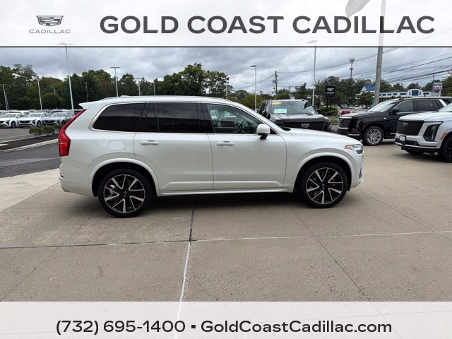 Used 2021 Volvo XC90 T6 Momentum w/ Climate Package AWD/4WD image 4