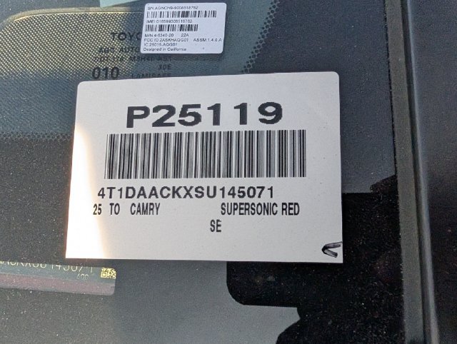 Used 2025 Toyota Camry SE FWD image 35