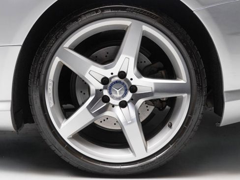 Used 2013 Mercedes-Benz SL 550 image 48