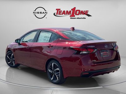 New 2025 Nissan Versa SR w/ Trunk Package