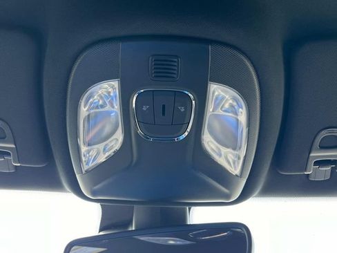 Used 2024 Jeep Compass Limited AWD/4WD image 38