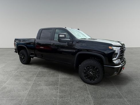 New 2026 Chevrolet Silverado 2500 LT w/ Trail Boss Package AWD/4WD image 7