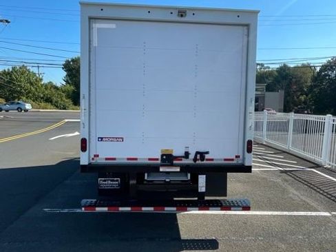 New 2026 Ford E-450 and Econoline 450 Super Duty w/ Driver's Safety Package image 3