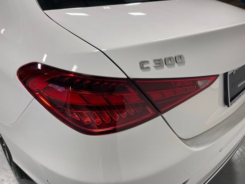 Used 2025 Mercedes-Benz C 300 4MATIC Sedan image 13