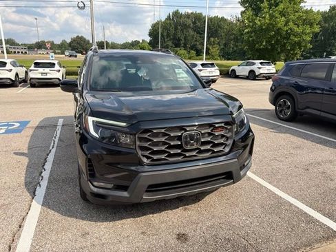 Used 2022 Honda Passport TrailSport image 1