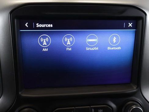 Used 2021 Chevrolet Silverado 1500 LT w/ Z71 Off-Road Package image 15