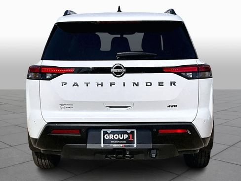 New 2026 Nissan Pathfinder SV w/ Cargo Package AWD/4WD image 4