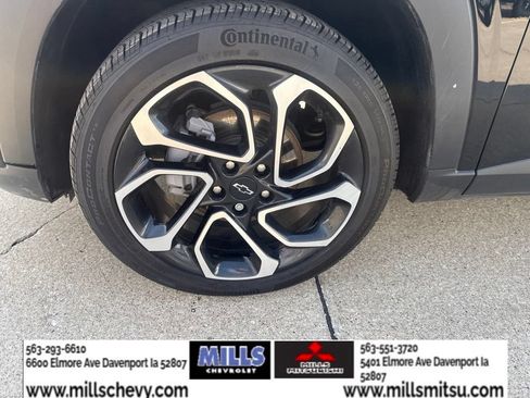 Used 2025 Chevrolet Trax RS w/ Driver Confidence Package FWD image 9