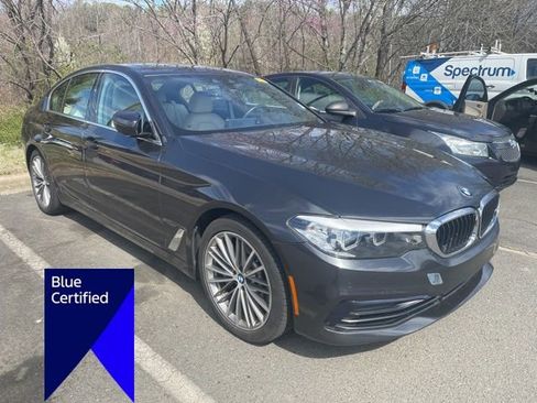 Used 2019 BMW 540i w/ Convenience Package image 3