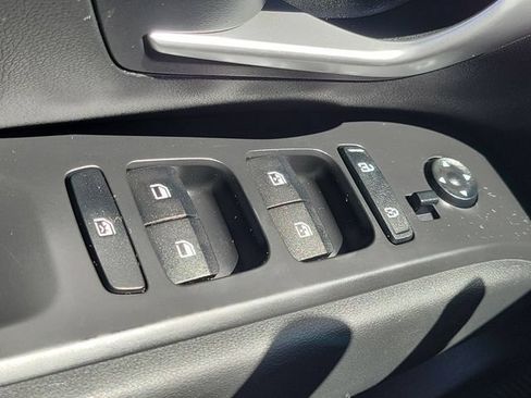 Certified 2024 Hyundai Tucson SEL FWD image 17